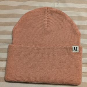 *NWOT American Eagle Peach Knit Hat